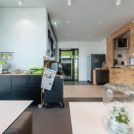 A2 Hotels Denkendorf - Airport & Messe Extérieur photo